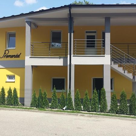 Promenad Apartmany Вельки Медер Екстер'єр фото