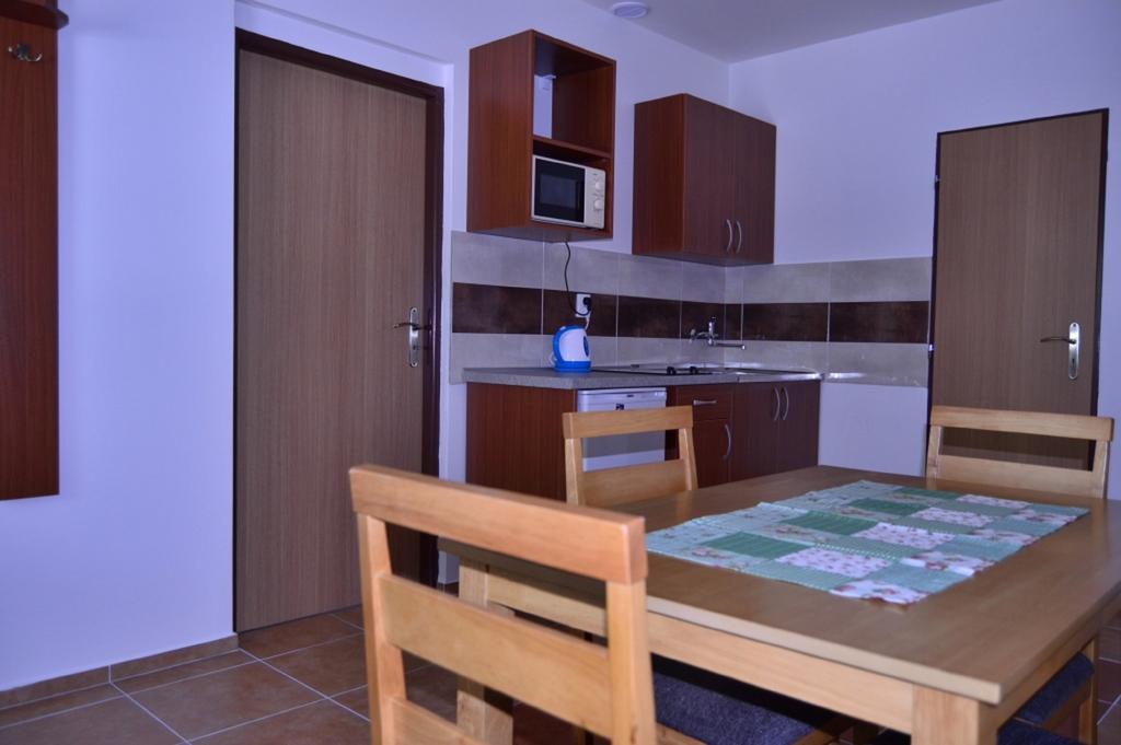 Promenad Apartmany Вельки Медер Екстер'єр фото