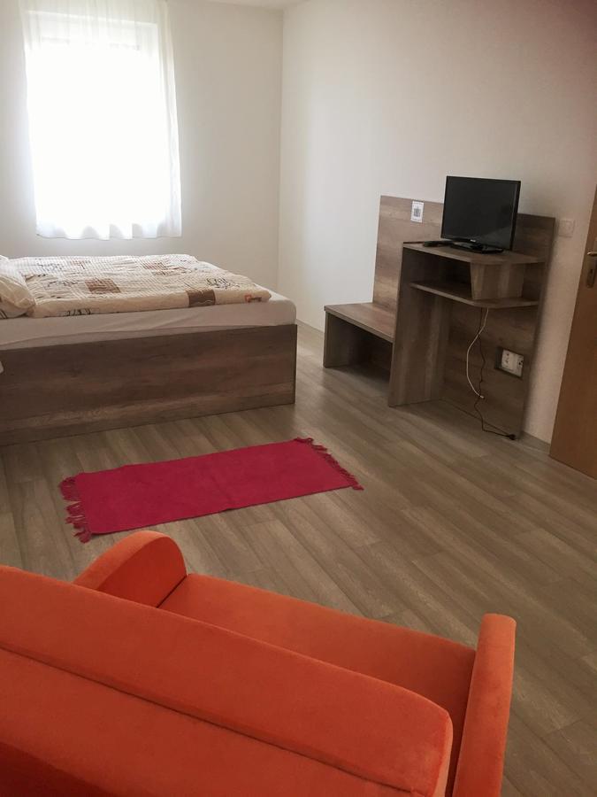 Promenad Apartmany Вельки Медер Екстер'єр фото