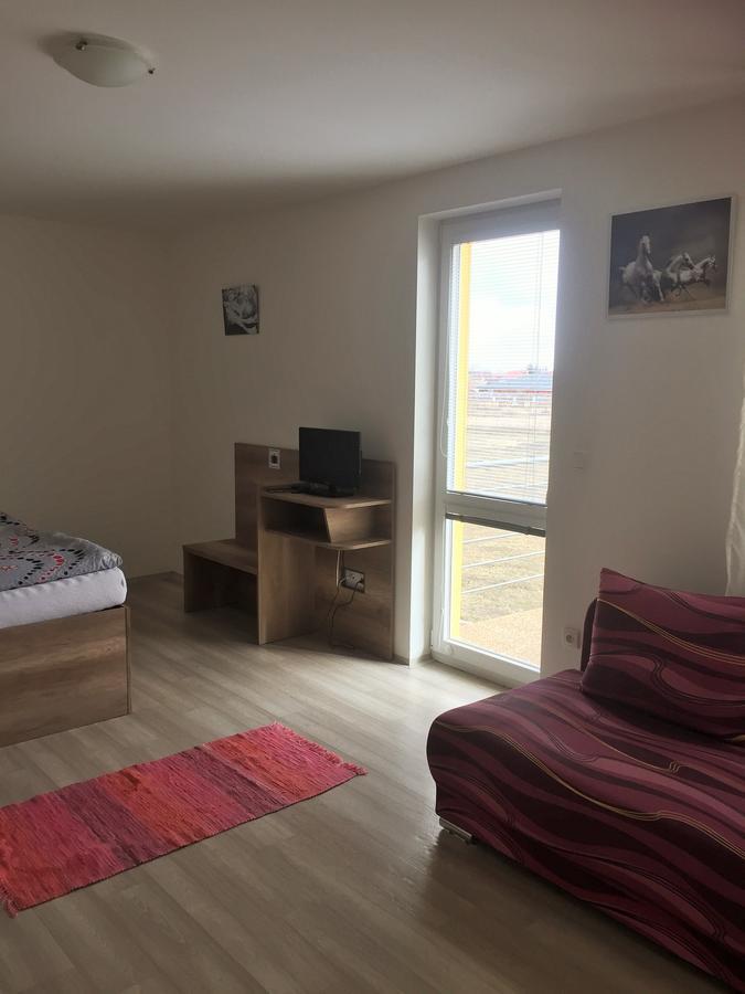 Promenad Apartmany Вельки Медер Екстер'єр фото